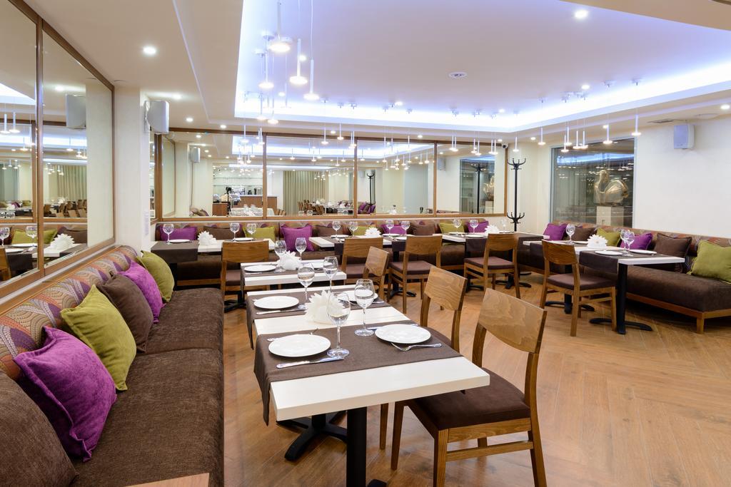 Apart Hotel 92/2 คารากันดี ภายนอก รูปภาพ