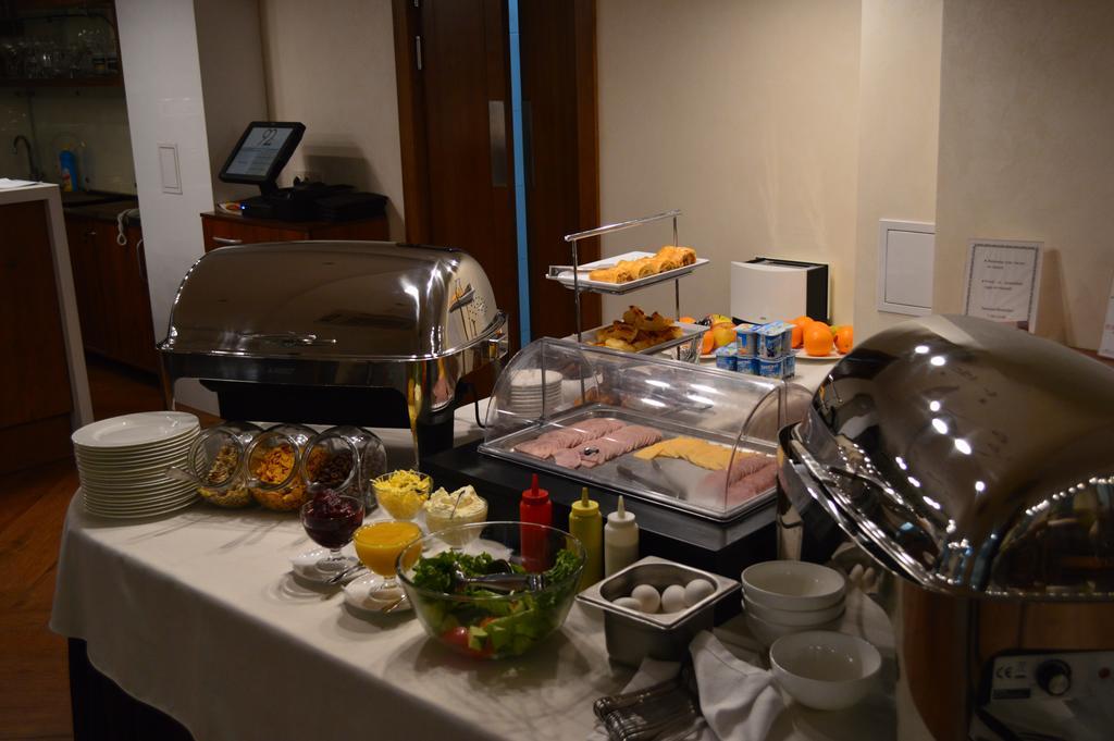 Apart Hotel 92/2 คารากันดี ภายนอก รูปภาพ
